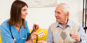 A Complete Guide to Safe Medicine Use for Elderly Patients